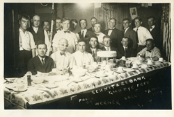 Chaska Obscura: Ist das nicht eine Schnitzelbank Club?